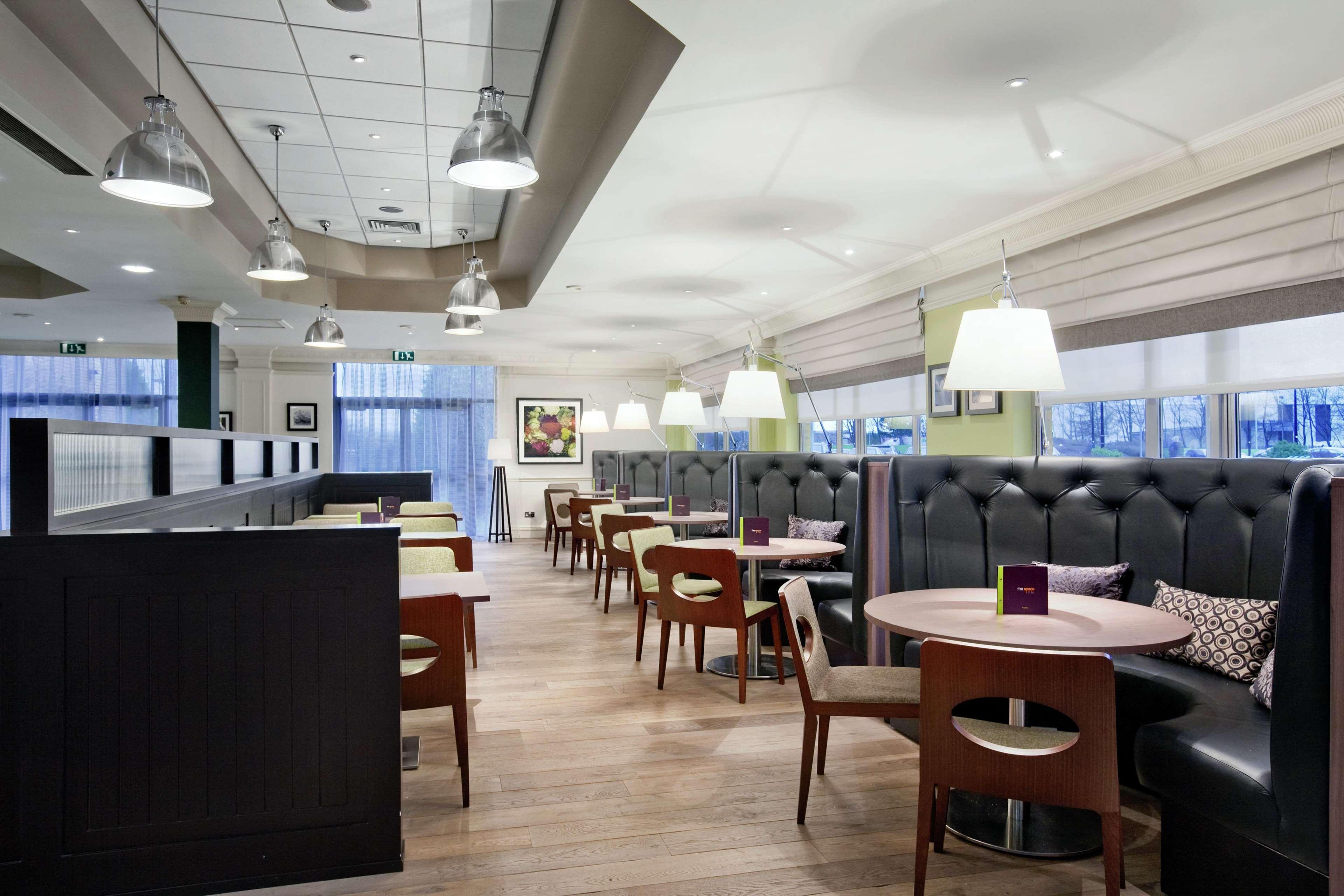 Doubletree By Hilton Glasgow Strathclyde Белсхилл Ресторан фото